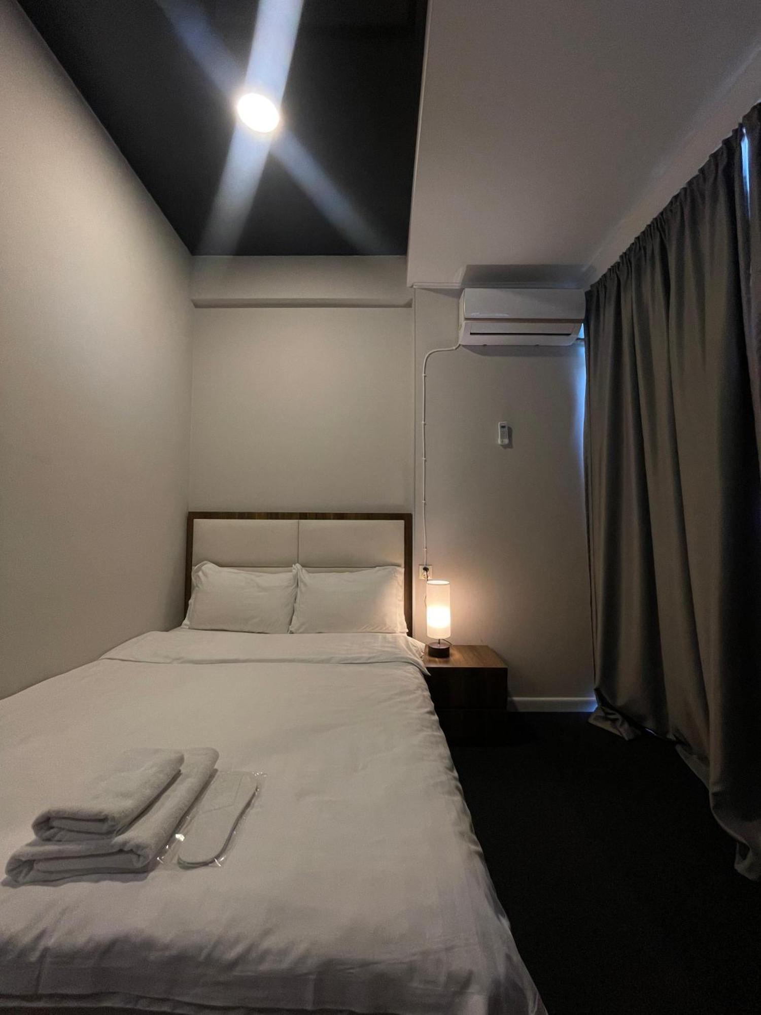 West Hotel